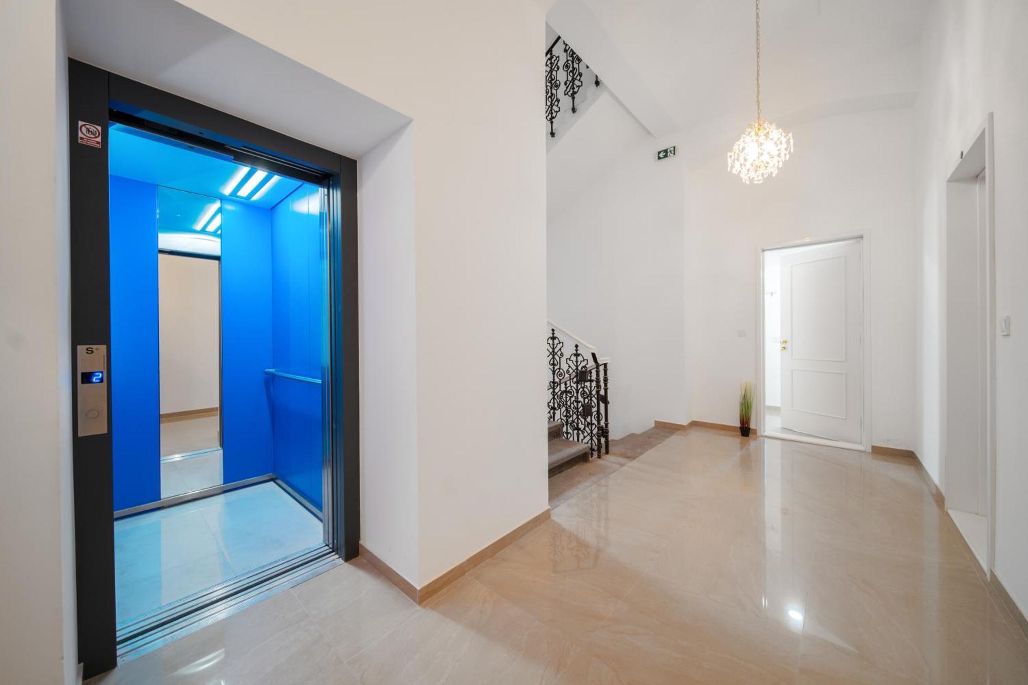 Cavallo Business 2bd * Praag